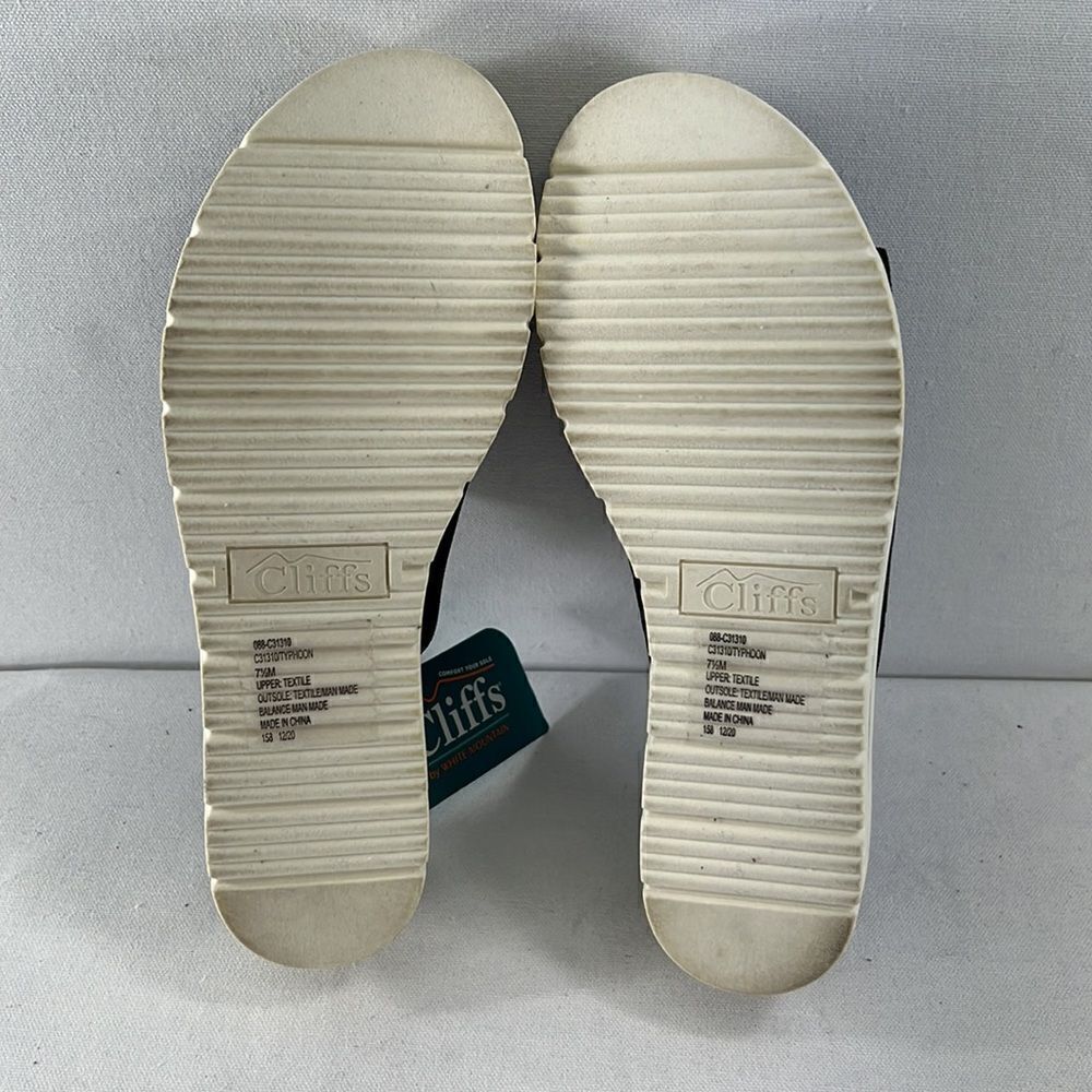 Cliffs by White Mountain Typhoon Wedge Sandal Black Size 7.5 - Picture 6 of 7